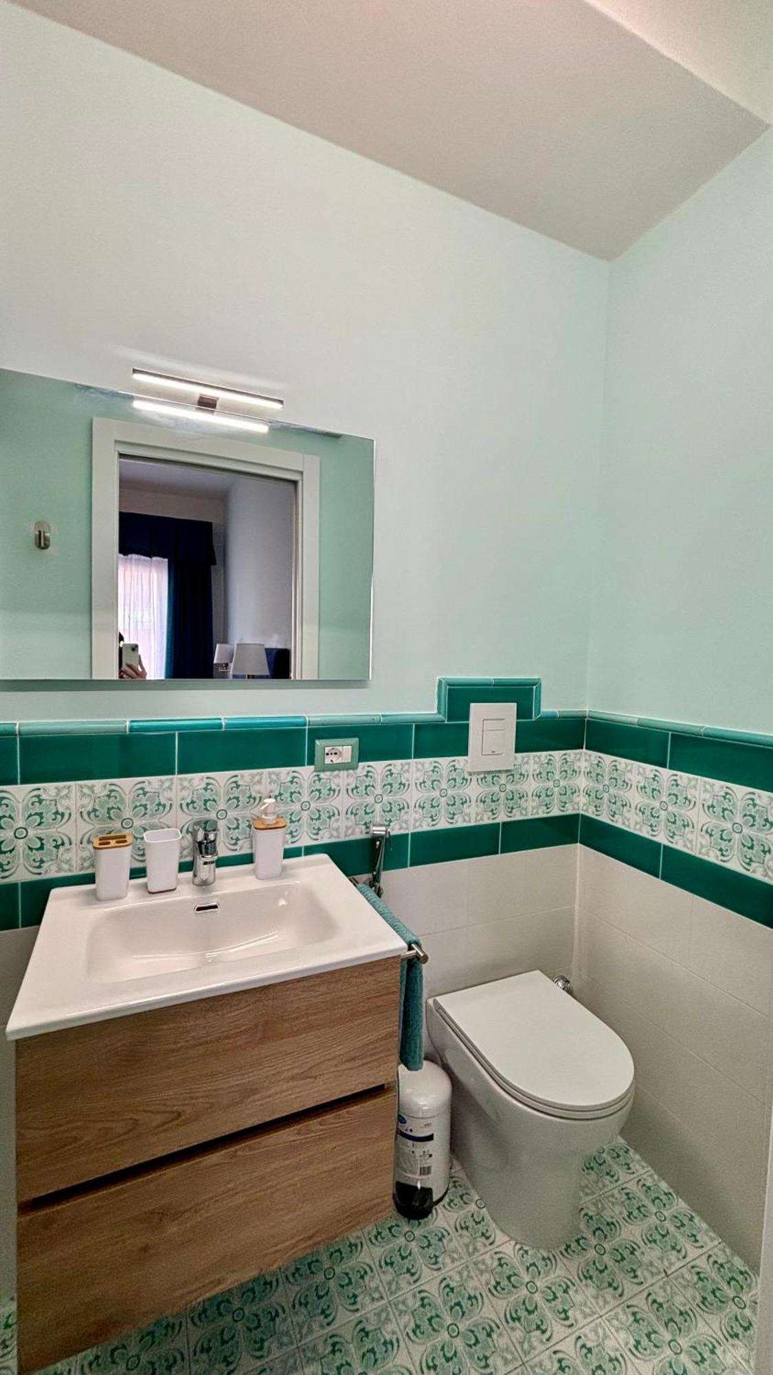 Bluemagi Hotel Sorrento Buitenkant foto